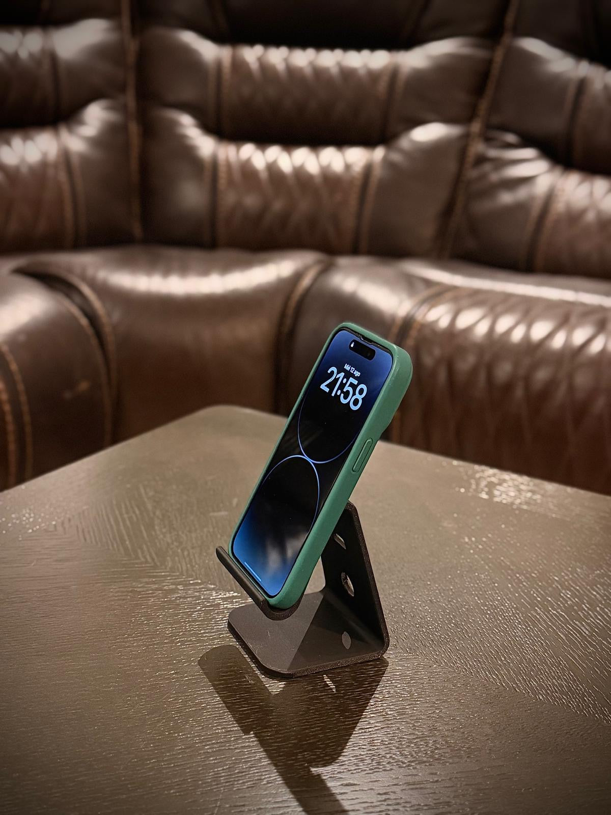 Soporte para móvil y tablet negro mate